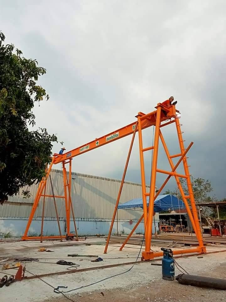 เครนสนาม 5 ตัน